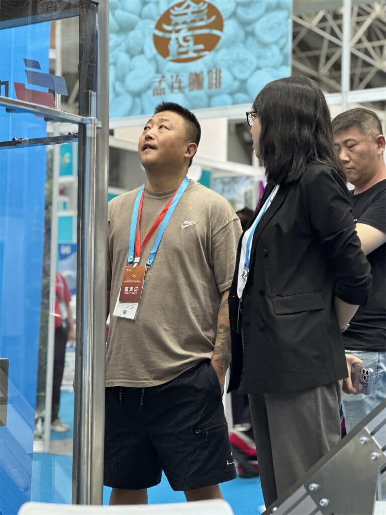 2023中国（昆山）咖啡产业大会，中益包装成为众多观众争相关注的焦点，获得了好评